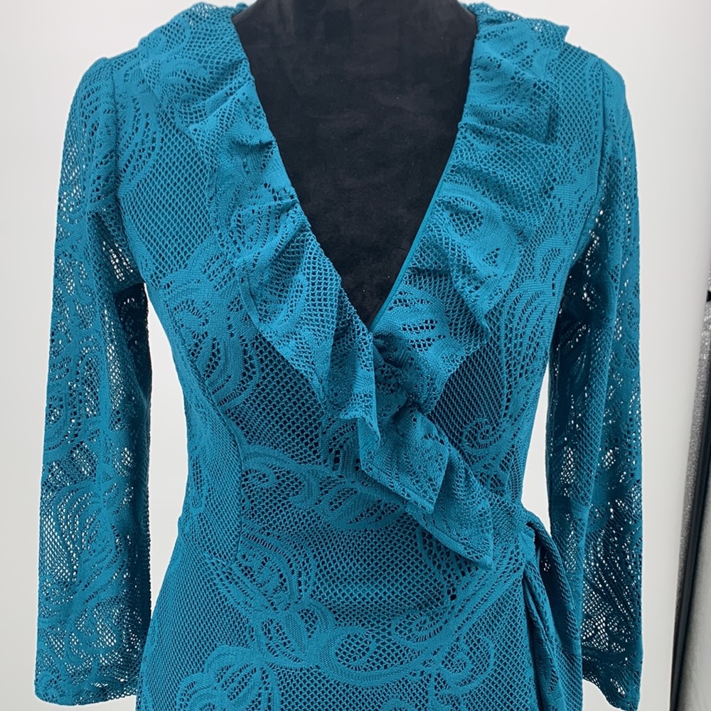 NWT Lilly Pulitzer Dress size Small Tiki Wrap Ruffle Tidal lace teal - Picture 5 of 11